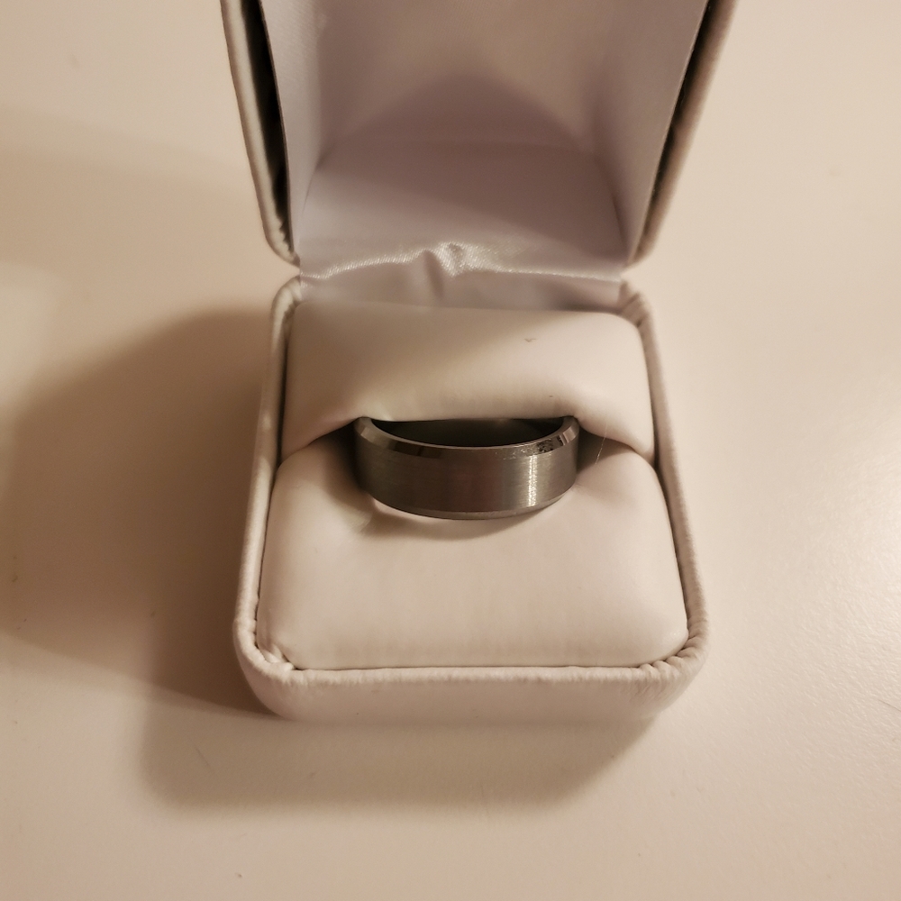 Mens Tungsten Wedding Band